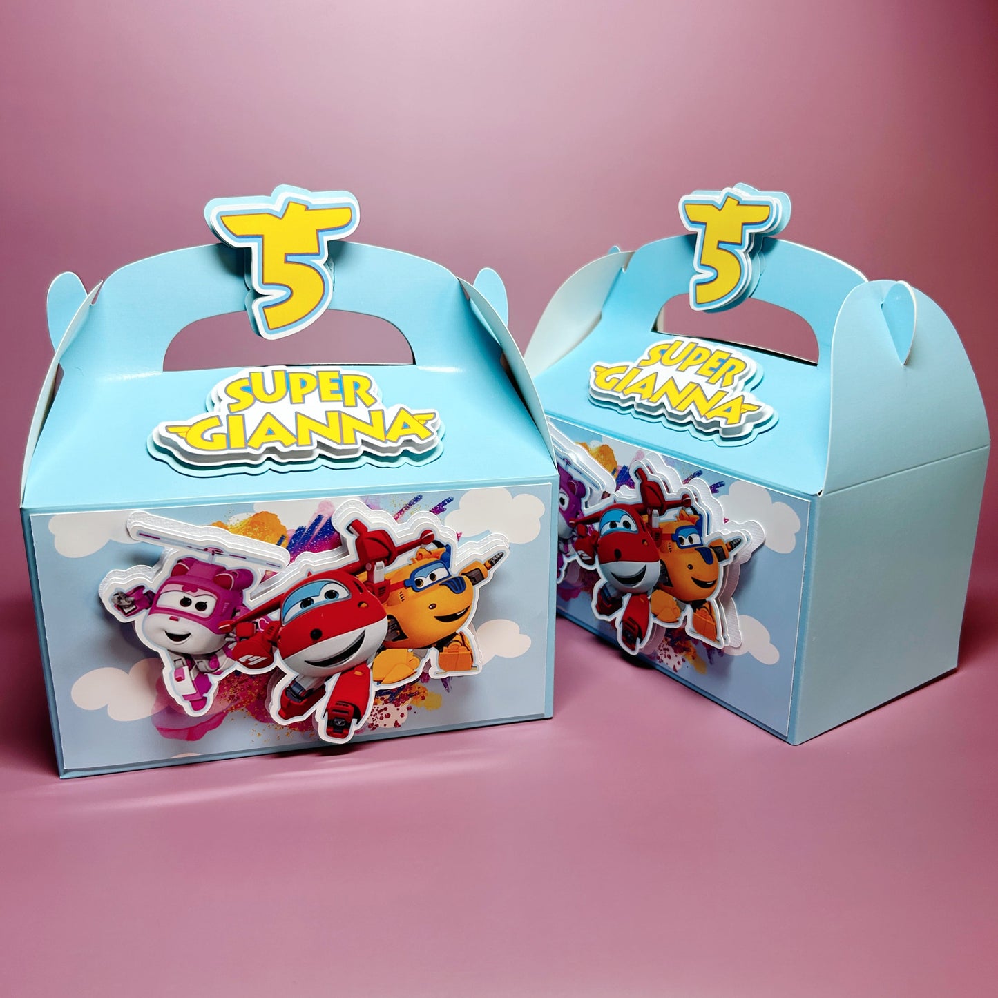 Super Wings Gable Box